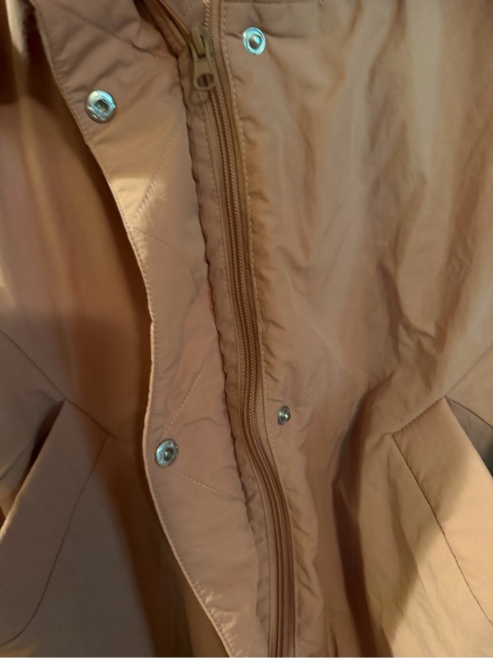 Blakeley Women's Dusty Rose Puffer Vest - Picture 3 of 5